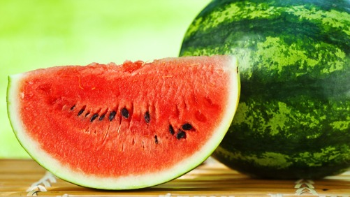 Fruta é diurética e rica em vários tipos de vitaminas