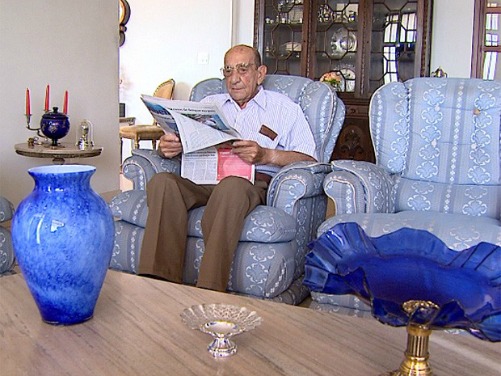 José Inácio, 103 anos, faz exercícios e lê o jornal inteirinho toda manhã