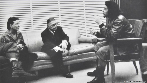 Che Guevara com Simone de Beauvoir e Jean Paul Sartre