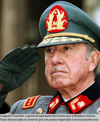O general Augusto Pinochet, líder do golpe militar no Chile