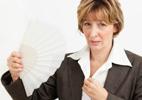 O fogacho afeta muitas das mulheres na menopausa