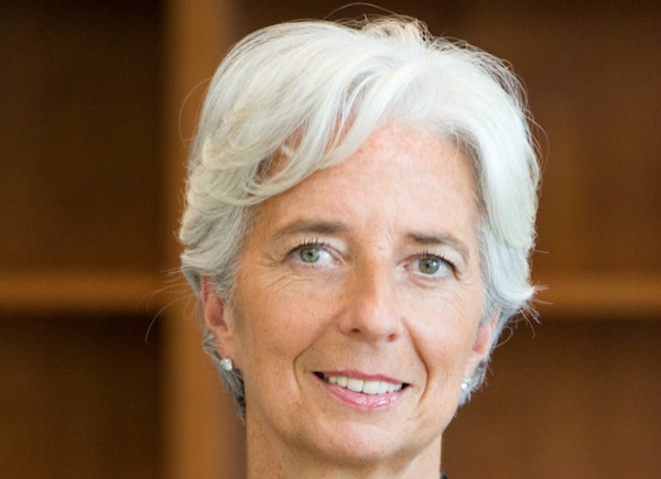 A diretora-gerente do FMI, Christine Lagarde, assumiu os cabelos brancos