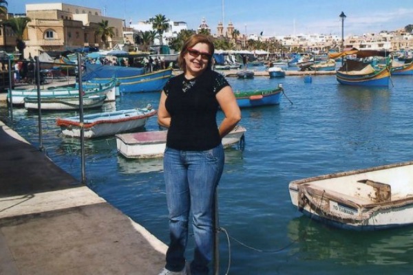Eliane, 56 anos, passou quatro meses estudando em Malta