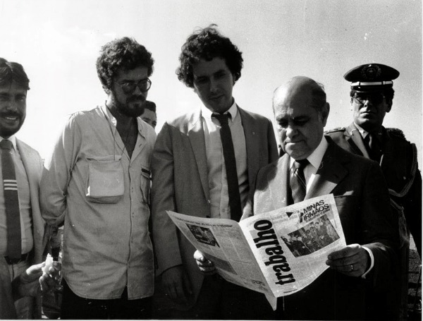 Com o  então governador de Minas, Tancredo Neves, quando trabalhava como repórter de política, anos 80 